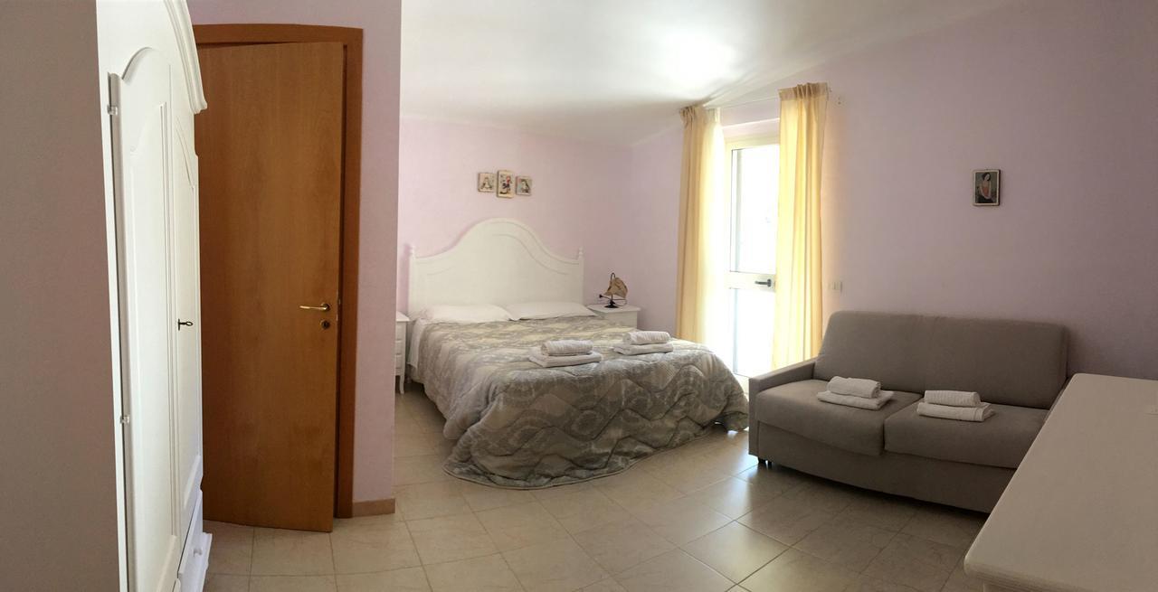 Agriturismo Affittacamere Atlhos Vieste Bagian luar foto